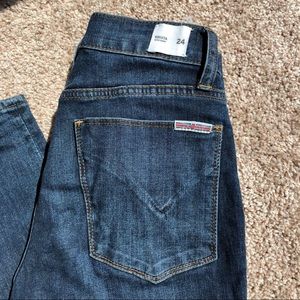 HUDSON JEANS SUPER SKINNY SZ 24